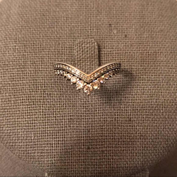 PANDORA Silver Princess Wishbone Ring - Picture 2 of 7